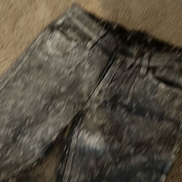 Gunmetal patterned Seven for All Mankind pocketed pants sz 27 - Picture 2 of 5